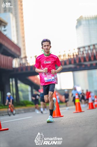 Race photo from Smartfren Run 2025 