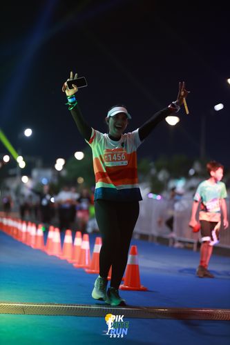 Race photo from PIK NITE RUN 2025