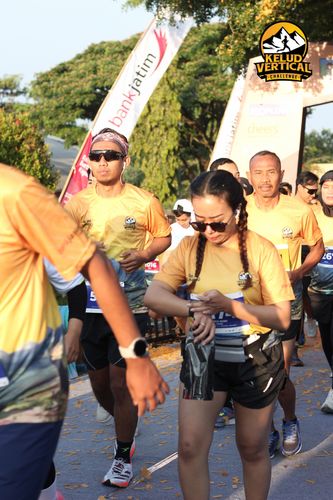 Race photo from Kelud Vertical Challenge 2024