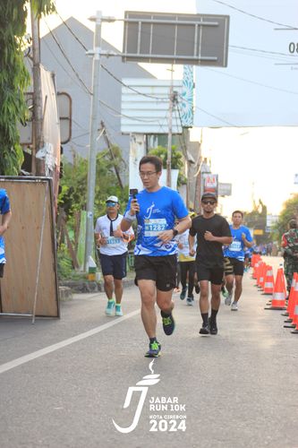 Race photo from Jabar Run 10K 2024