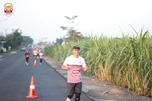Race photo from Kediri Half Marathon 2024