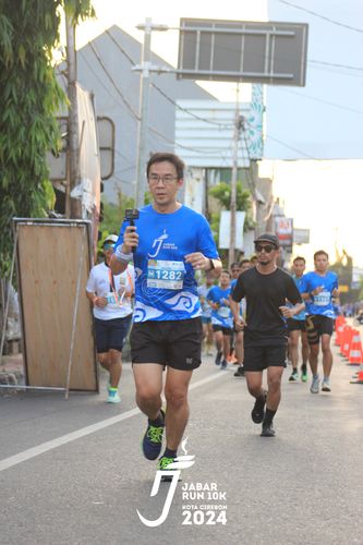 Race photo from Jabar Run 10K 2024