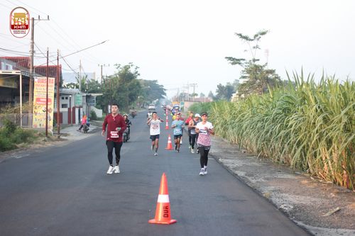 Race photo from Kediri Half Marathon 2024
