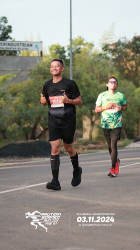 Race photo from Arutmin Borneo Run 2024