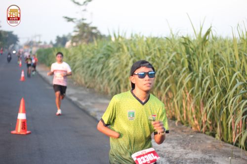 Race photo from Kediri Half Marathon 2024