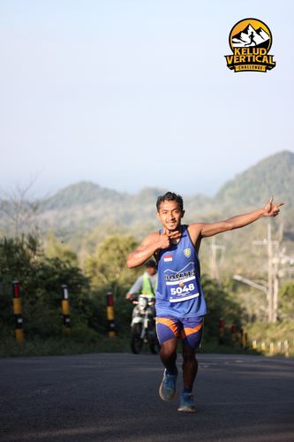 Race photo from Kelud Vertical Challenge 2024