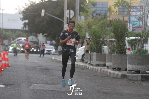 Race photo from Jabar Run 10K 2024