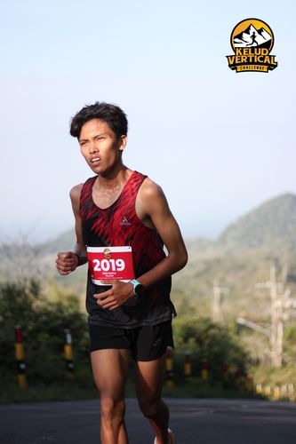 Race photo from Kelud Vertical Challenge 2024