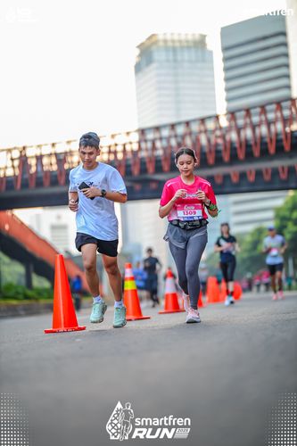 Race photo from Smartfren Run 2025 
