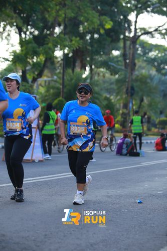 Race photo from Isoplus Run 2024 Surabaya