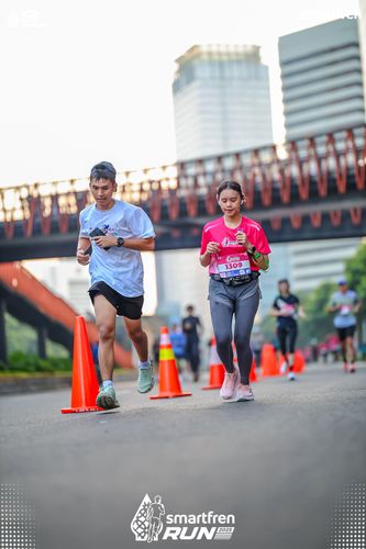 Race photo from Smartfren Run 2025 