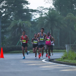 Race photo from BOGORUN 2026