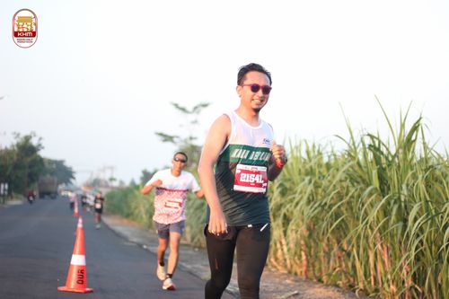 Race photo from Kediri Half Marathon 2024