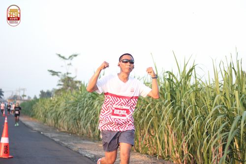 Race photo from Kediri Half Marathon 2024