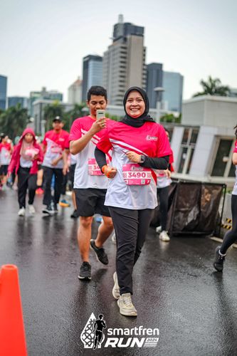 Race photo from Smartfren Run 2024