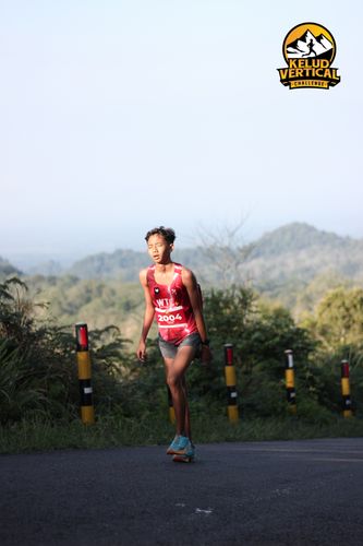 Race photo from Kelud Vertical Challenge 2024