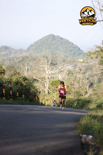 Race photo from Kelud Vertical Challenge 2024
