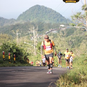 Race photo from KELUD VERTICAL CHALLENGE 2025