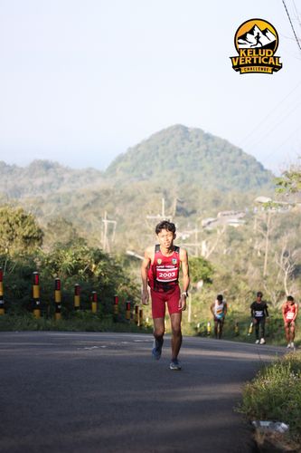 Race photo from Kelud Vertical Challenge 2024