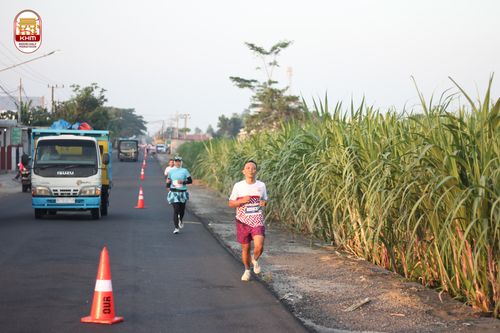 Race photo from Kediri Half Marathon 2024