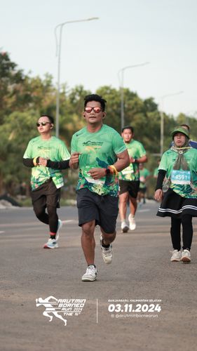 Race photo from Arutmin Borneo Run 2024