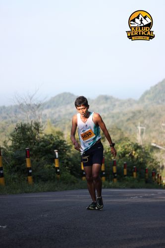 Race photo from Kelud Vertical Challenge 2024