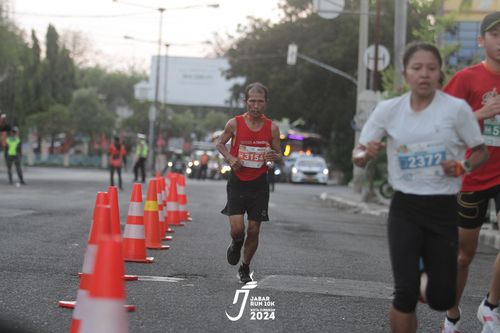 Race photo from Jabar Run 10K 2024