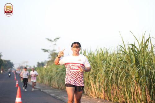 Race photo from Kediri Half Marathon 2024