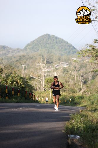 Race photo from Kelud Vertical Challenge 2024