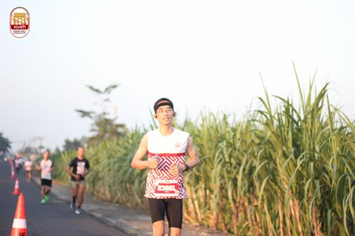 Race photo from Kediri Half Marathon 2024