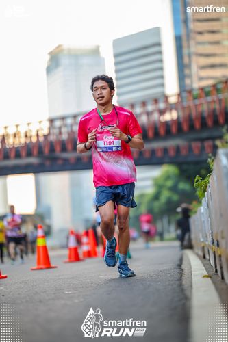 Race photo from Smartfren Run 2025 