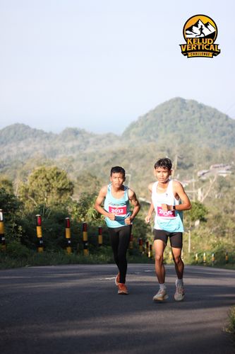 Race photo from Kelud Vertical Challenge 2024