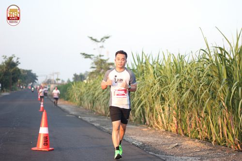 Race photo from Kediri Half Marathon 2024