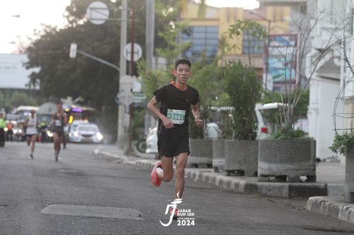 Race photo from Jabar Run 10K 2024