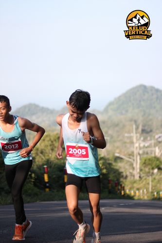 Race photo from Kelud Vertical Challenge 2024