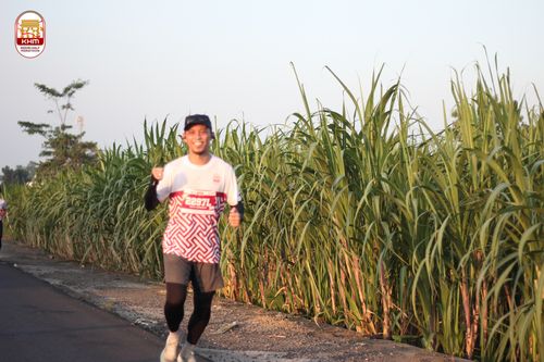Race photo from Kediri Half Marathon 2024