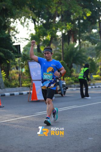 Race photo from Isoplus Run 2024 Surabaya