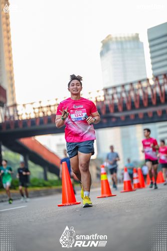 Race photo from Smartfren Run 2025 