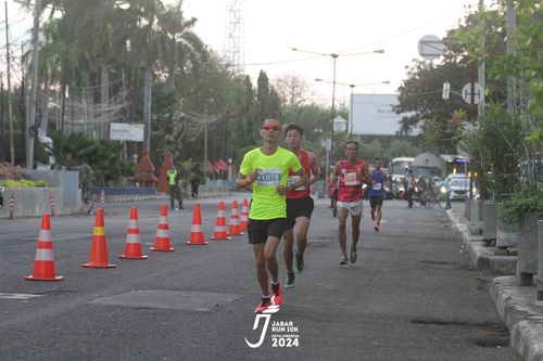 Race photo from Jabar Run 10K 2024