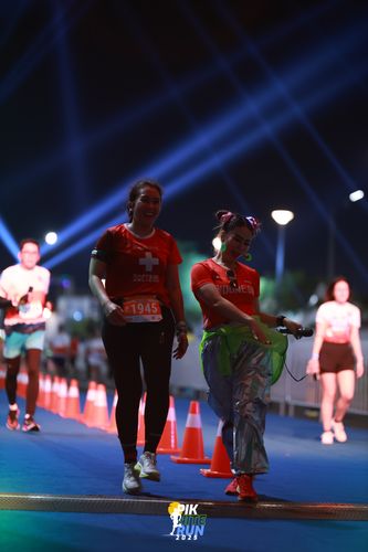 Race photo from PIK NITE RUN 2025