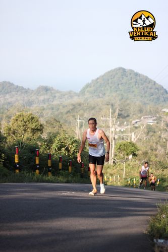 Race photo from Kelud Vertical Challenge 2024