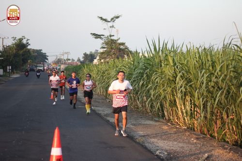 Race photo from Kediri Half Marathon 2024