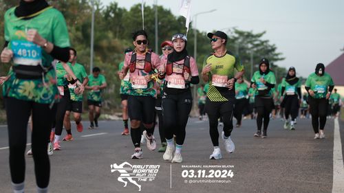 Race photo from Arutmin Borneo Run 2024