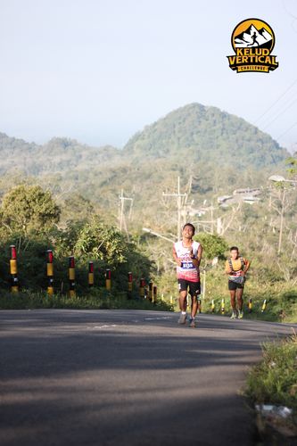 Race photo from Kelud Vertical Challenge 2024
