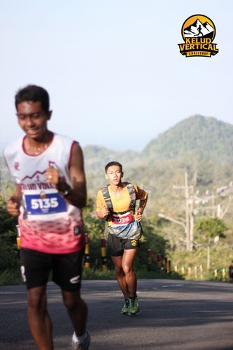 Race photo from Kelud Vertical Challenge 2024