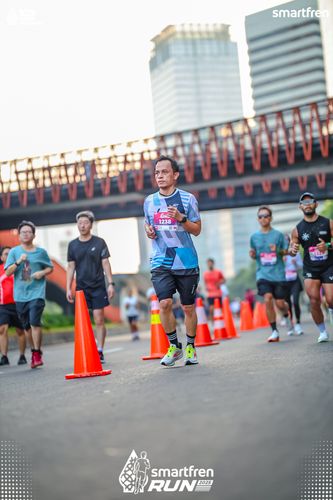 Race photo from Smartfren Run 2025 