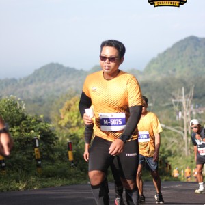 Race photo from KELUD VERTICAL CHALLENGE 2025