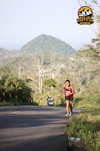 Race photo from Kelud Vertical Challenge 2024