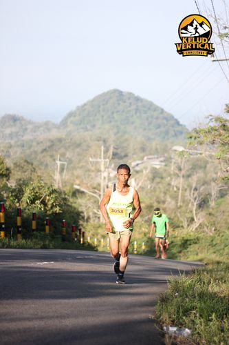 Race photo from Kelud Vertical Challenge 2024