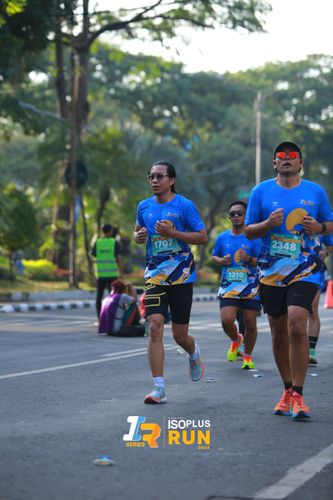 Race photo from Isoplus Run 2024 Surabaya